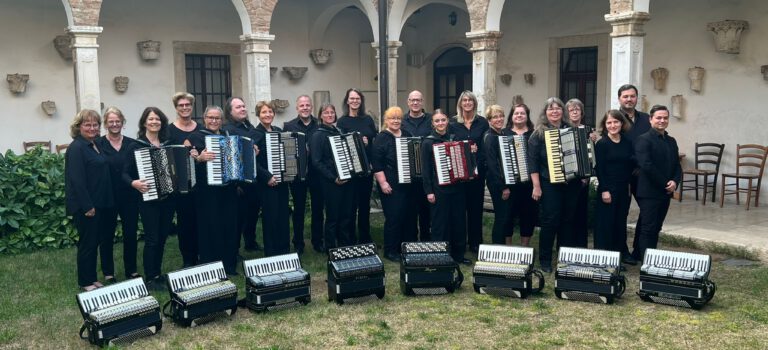 Willkommen beim Akkordeon-Club Langenhagen 74 e.V. Willkommen beim Akkordeon-Club Langenhagen 74 e.V.